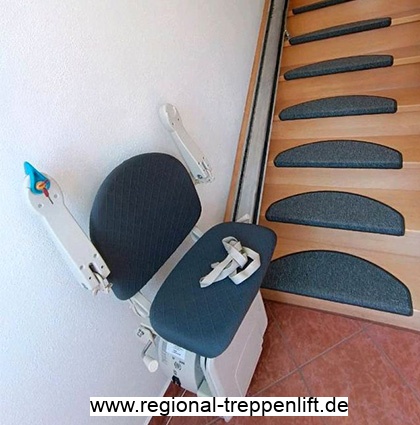 Treppenlift fr steile Treppe in Haundorf am Brombachsee